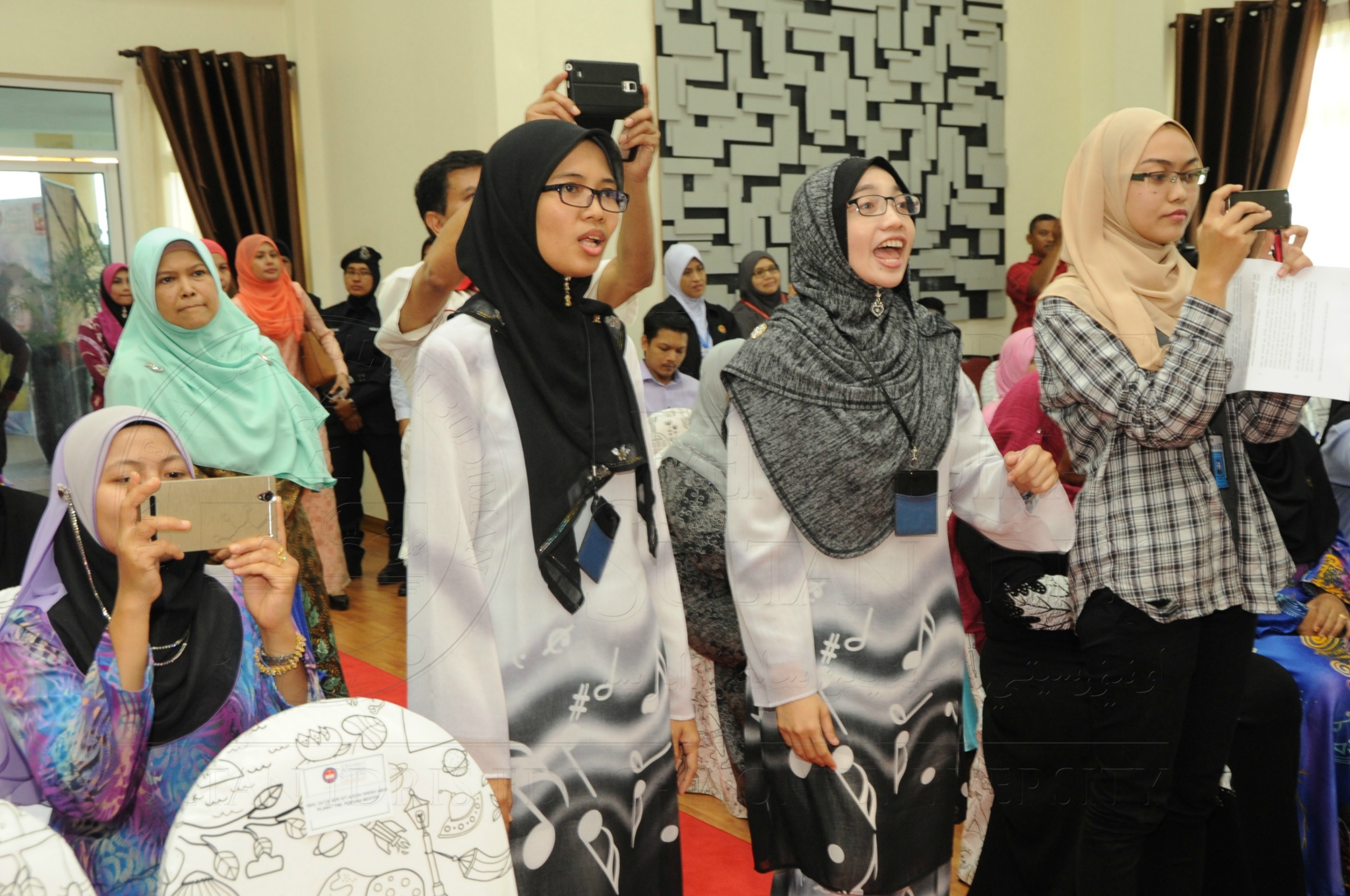 PRO16 32 NCDC HAS 3460